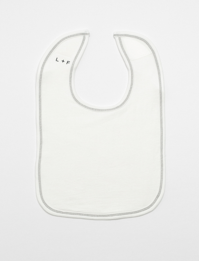 Dual Benefit Soft and Absorbent Easy - on Bib - likeinstore