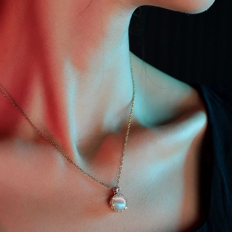 Opal Spinning Fidget Necklace - likeinstore